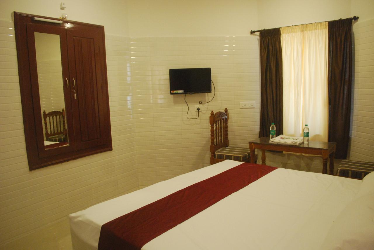 Hotel Jebasakthy Kanyakumari Dış mekan fotoğraf